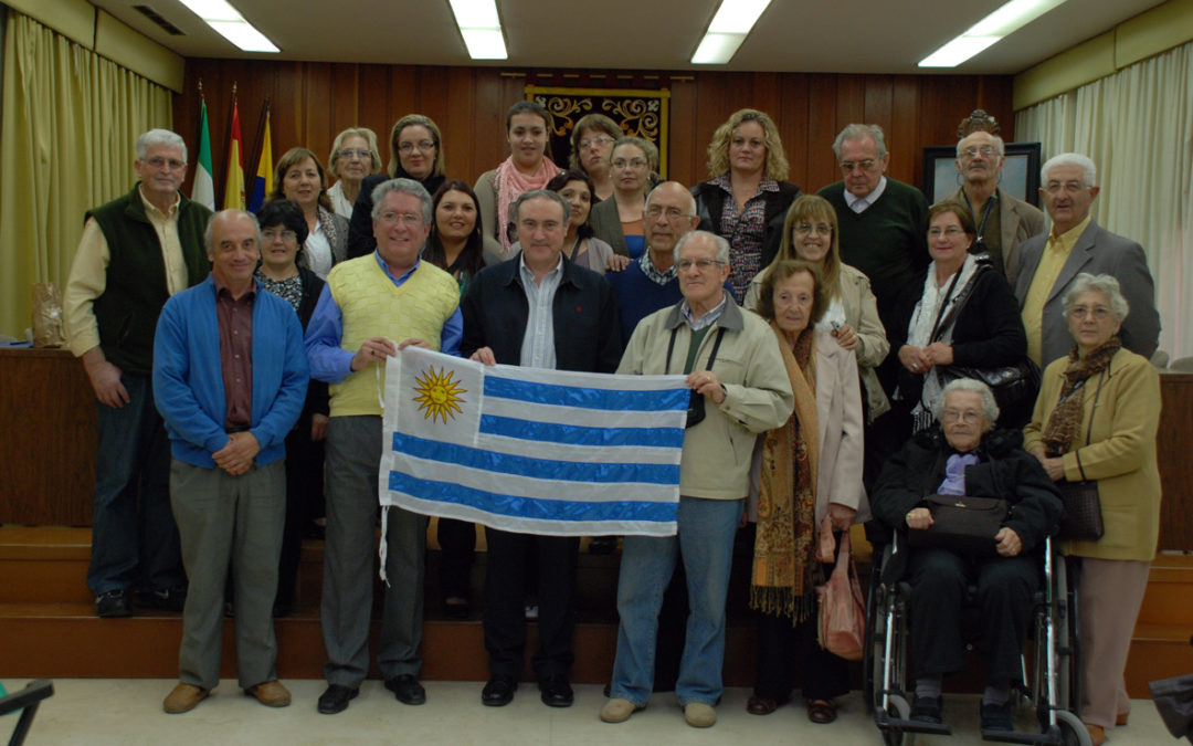 El Alcalde recibe a la Embajada Cultural «Soriano al Mundo»