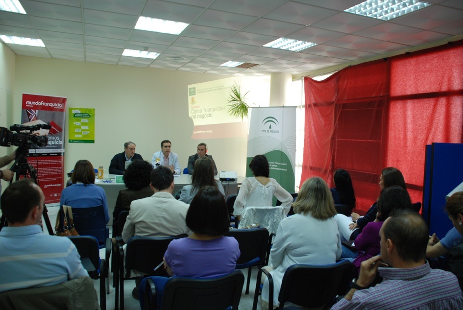 Celebrada en Palma del Río la Jornada provincial sobre franquicias