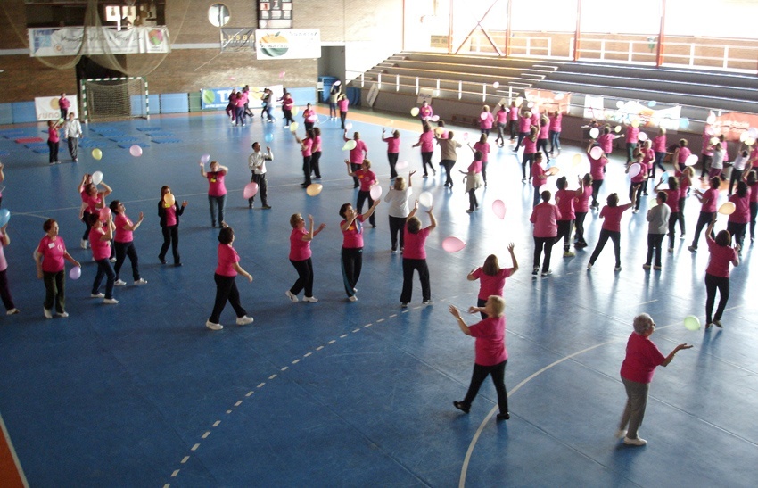 Buen ambiente y magnífica participación en el XIII Encuentro Mujer y Deporte