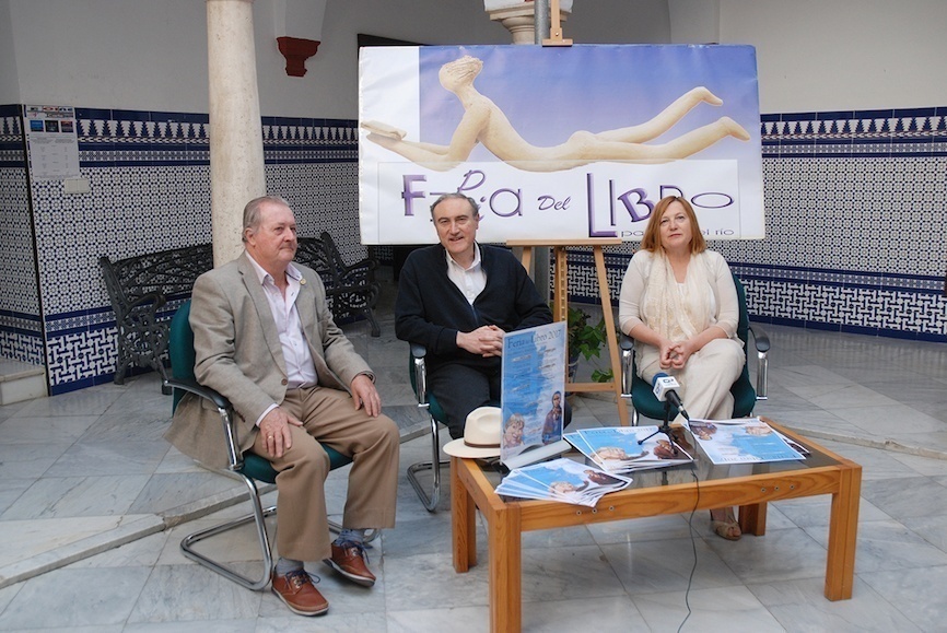 La Feria del Libro rinde homenaje a la obra  de Gloria Fuertes y de Miguel Hernández