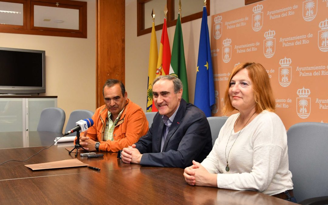 Ayuntamiento y Coral Eloy Viro firman un convenio para la organización de actividades musicales