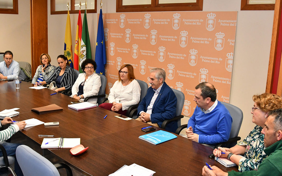 El Ayuntamiento renueva convenios en materia de educación por 37.000 euros con cinco centros y tres asociaciones de la localidad