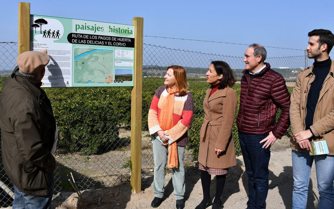 Ayuntamiento y Diputación señalizan una ruta senderista por las huertas de Las Delicias y El Corvo