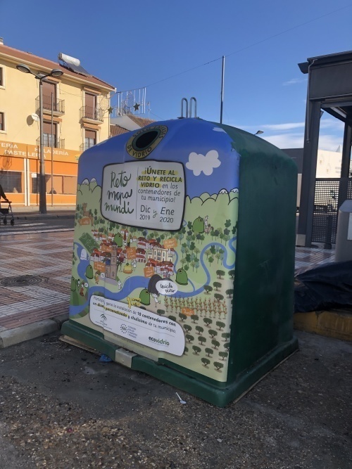 Junta de Andalucía, FAMP, Ecovidrio y el Ayuntamiento de Palma del Río impulsan el reciclaje de envases de vidrio con el «Reto Mapamundi»