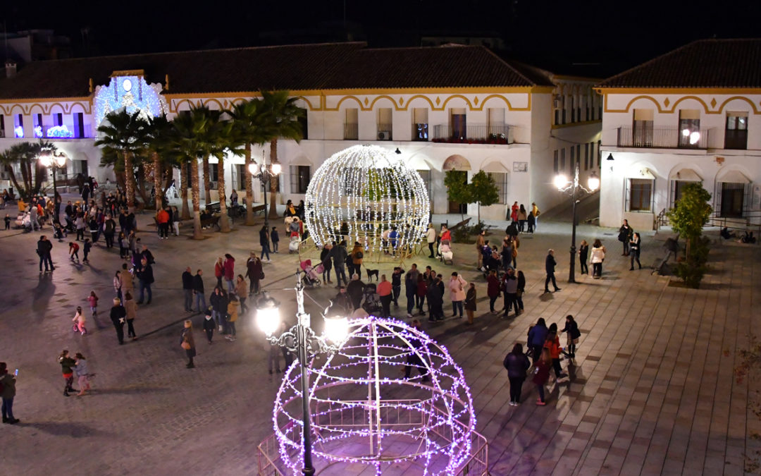 Palma del Río estrena hoy su alumbrado navideño con 280 motivos ornamentales